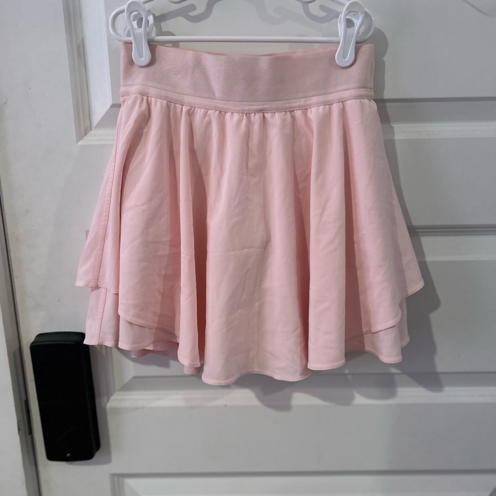 Lululemon strawberry milkshake court rival skirt